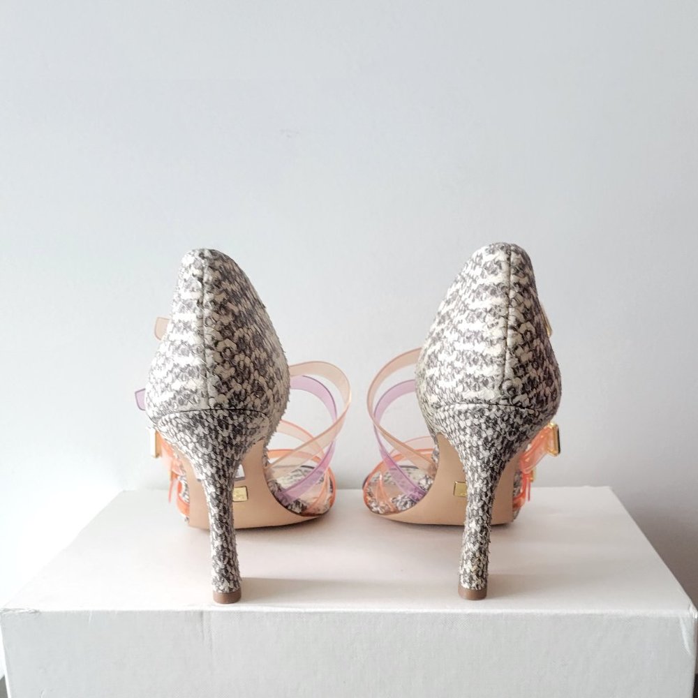 $59 NWT (8.5 & 9.5) LOUISE ET CIE Sandal - Picture 7 of 11